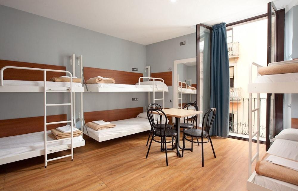 Hostal Fernando Barcellona Esterno foto